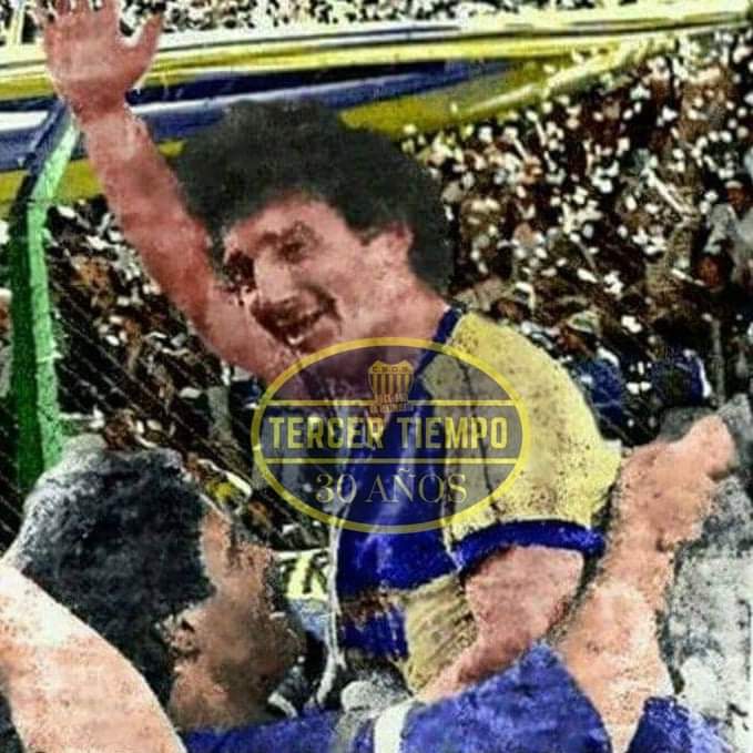 titogol_docksud's tweet photo. TRISTE NOTICIA 
En la madrugada de hoy falleció Luis el Chapa Lamadrid Campeón 1984 con el Docke. Enviamos nuestras condolencias a familiares y amigos por este triste momento 

#TITOGOL 
#tercertiempo 
#33años https://t.co/HSXgl8lcS3
