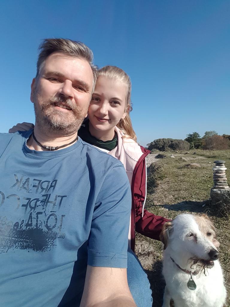 📯Thomas K. Maikes Papa😢 tweet media