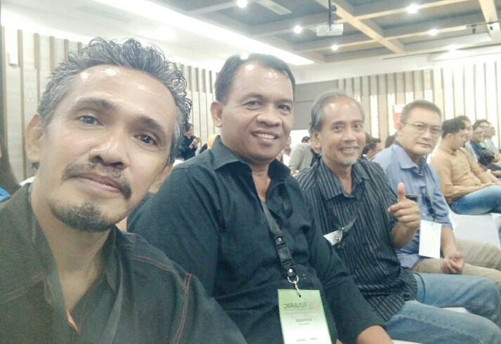 eFKarchitect_FK's tweet photo. FuturArc Exchange &amp; Exhibition (FEX) Denpasar, 
KUMPUL Lagi KITA..!!!

#architect
#architectlife
#FuturArc
#BCIAsia https://t.co/5t0dOsh5nY