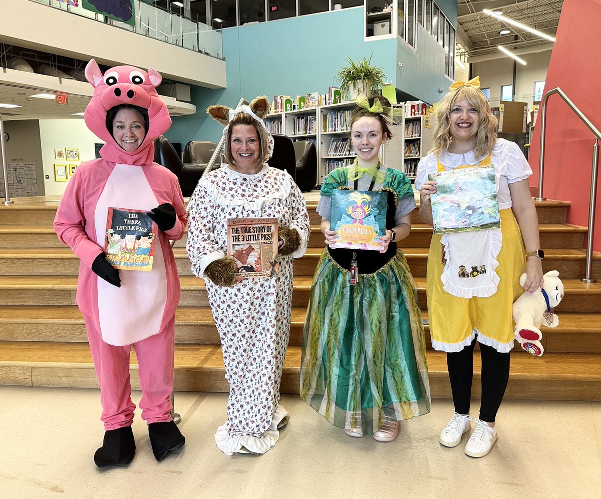 Once Upon A Time there was an Admin Team…and they lived happily ever after 🐷 🐺 👸 🐻 #rjlyear9 #fairytaleball