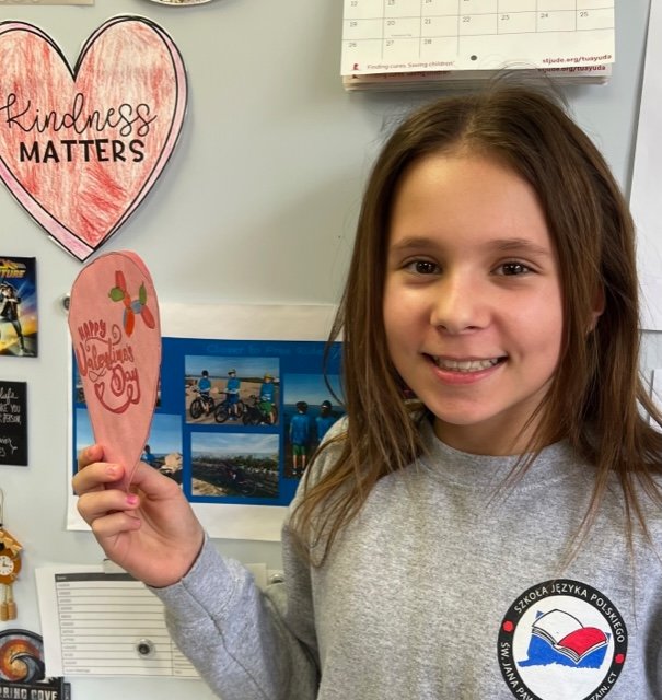 mcgeespartans's tweet photo. As part of our annual "Chris Cares Kindness Challenge," McGee students created valentines for the seniors in our community! ❤️ #chriscareskindnesschallenge #wearemcgee https://t.co/XbS5BapumZ