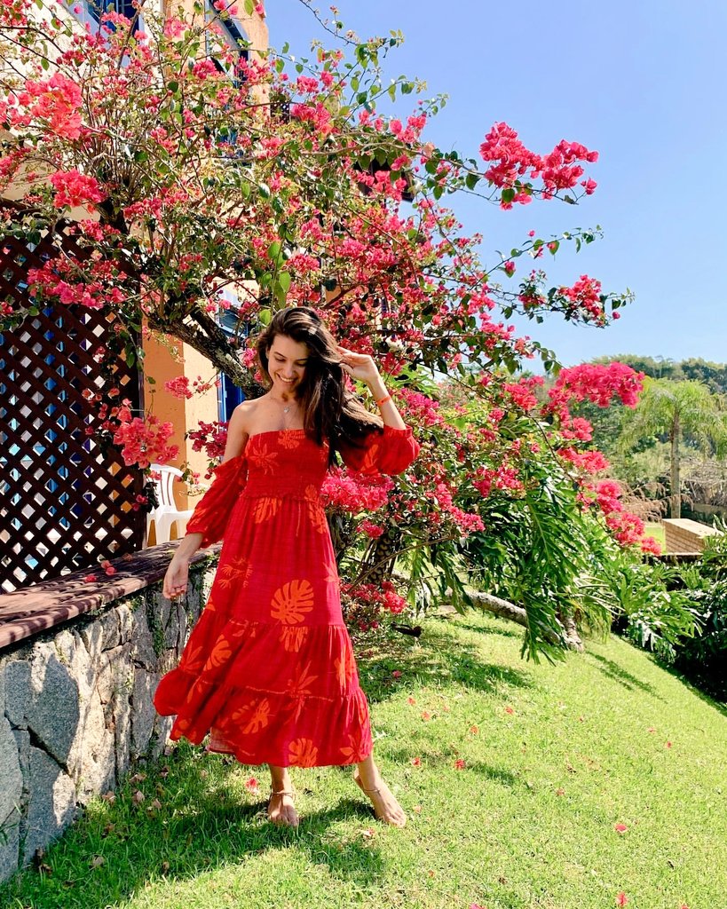 mydirtylilheart's tweet photo. Buiar looks so radiant β€β£οΈβ₯
Psychology fact; studies note that woman wearing red more "sensually desirable" when compared to other colors. Red is the most intense color and wearing red makes a person appear more sexually appealing.
#PriBuiar #psychfact #psychology #factcheck https://t.co/p5Wm0Jei7w