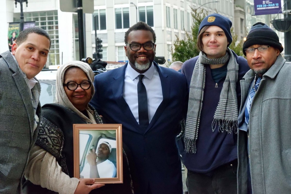 Brandon Johnson tweet media