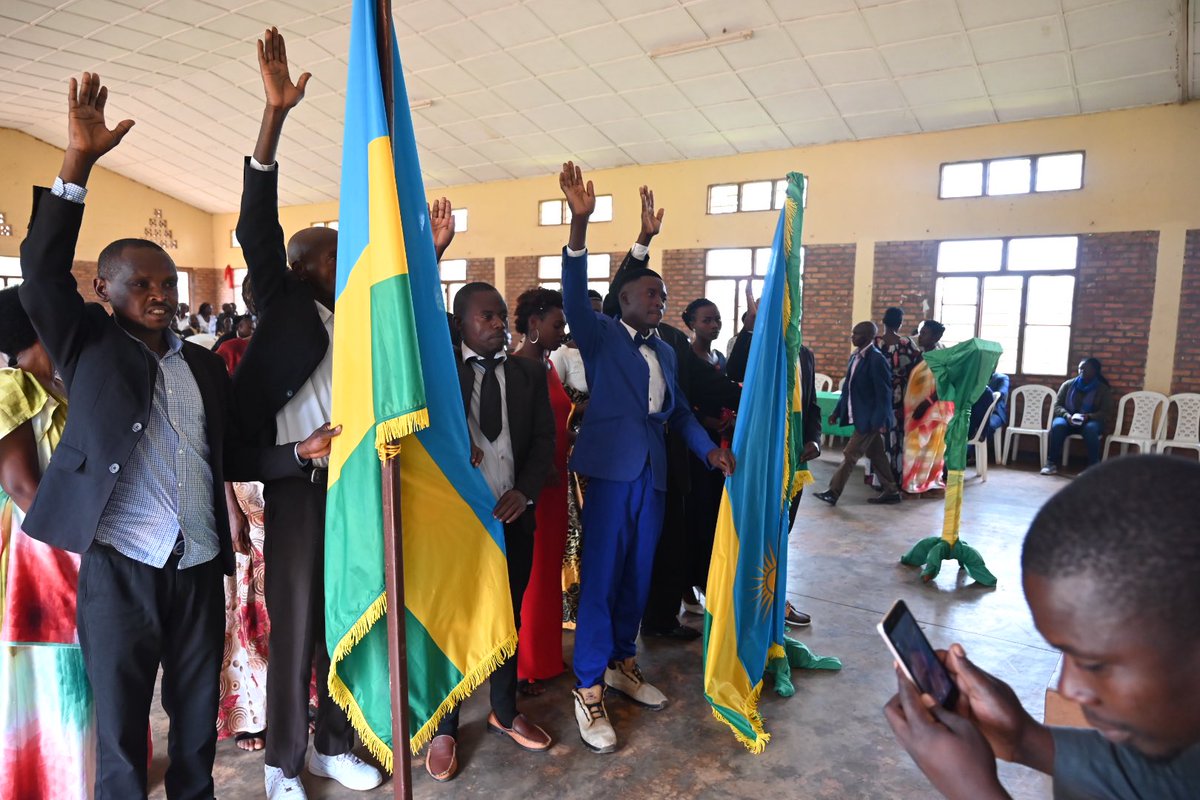 WVRwanda's tweet photo. Today over 54 couples from Rukara sector @KayonzaDistrict legalized their marriages. The couples went through @WVRwanda’s,#CelebratingFamilies,#EmpoweredWorldView & #UPG models. https://t.co/VAAW4FgMOf