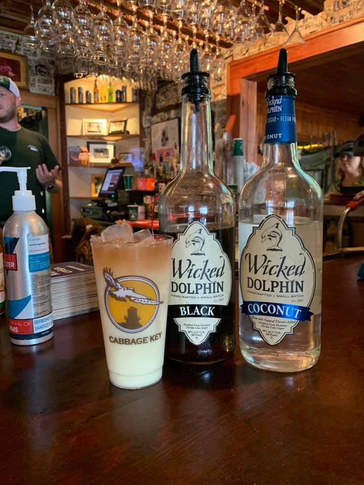wickedolphin's tweet photo. What are you doing this Weekend!
#cabbagekey
#favorite place
@CabbageKey
#Florida
#weekend https://t.co/ikZzdBYfkD