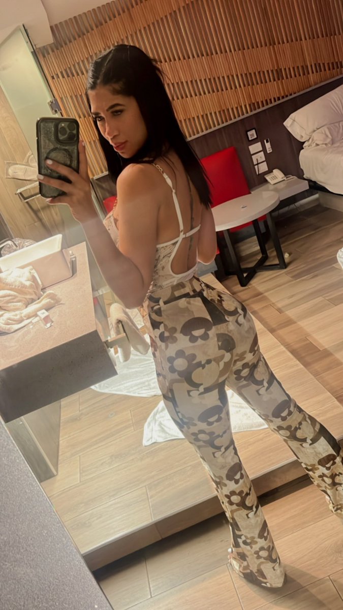 RoxyD02's tweet photo. Buenos días por la mañana ✨💫 📞https://t.co/HuFGsQXFGG https://t.co/a99AwZaQG3