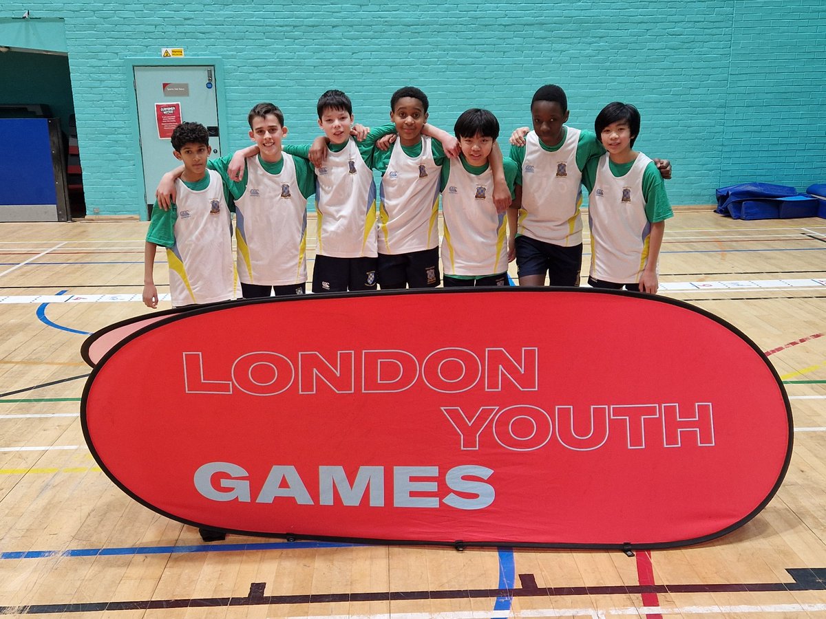 WCGSSport's tweet photo. Great effort today from our Year 7 indoor athletics team. Coming 2nd in regional finals, taking them through to London Youth Games finals at the end of March.
#wcgs #wcgssports #wcgsfuture https://t.co/ko17pkYia2