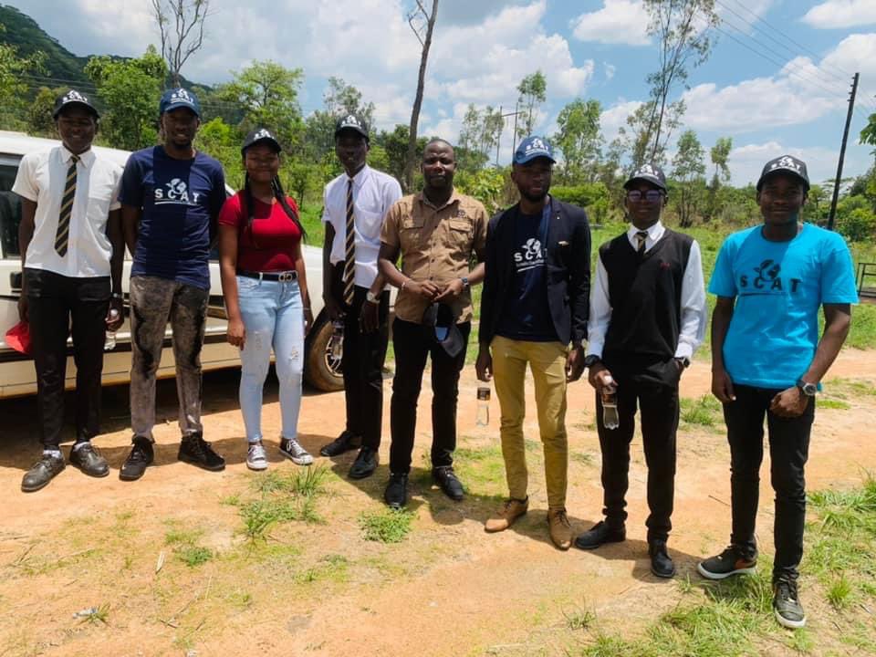 Second monitoring mission  for the #school orchard at Guyson secondary school.  The #trees were disturbed  by a #veld fire and they managed to survive  with a 85% survival rate as  we lost 3 out of 21 trees. <a href="/forestrycom1/">Forestry Commission Zimbabwe</a>  facebook.com/10007343154090… #sdg13 #scat #ClimateAction