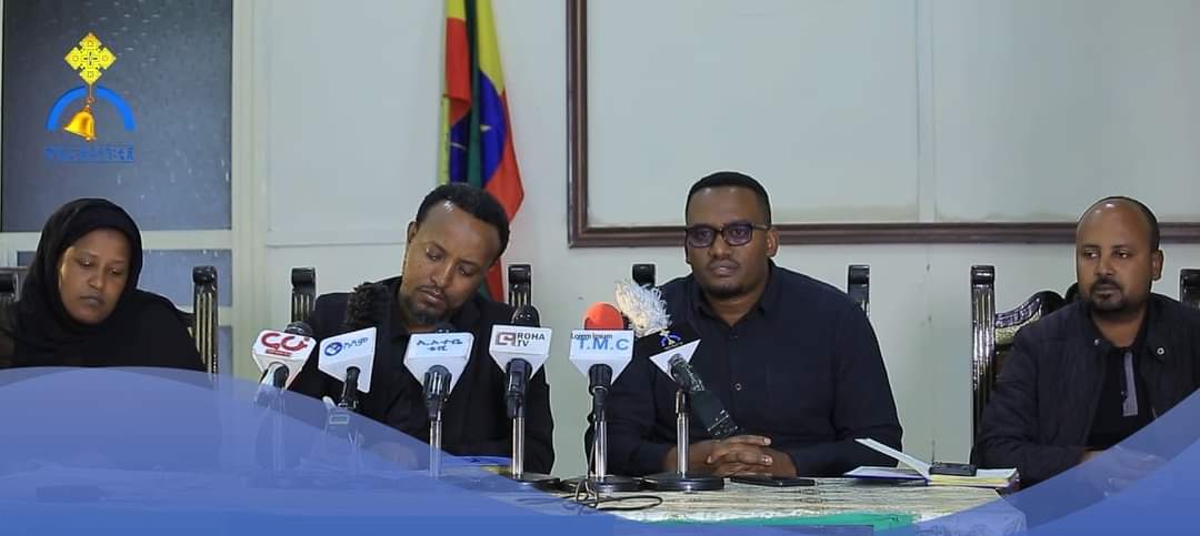 የፌደራል ከፍተኛ ፍርድ ቤት በኢትዮጵያ ኦርቶዶክስ ተዋሕዶ ቤተ ክርስቲያን የእግድ አቤቱታ መሠረት ቤተ ክርስቲያኗ በአወገዘቻቸው ተጠሪዎች ላይ ከደቂቃዎች በፊት የእግድ ትእዛዝ መስጠቱ ታውቋል። #ሲፈርድ 

Via የማኅበረ ቅዱሳን ብ/አ