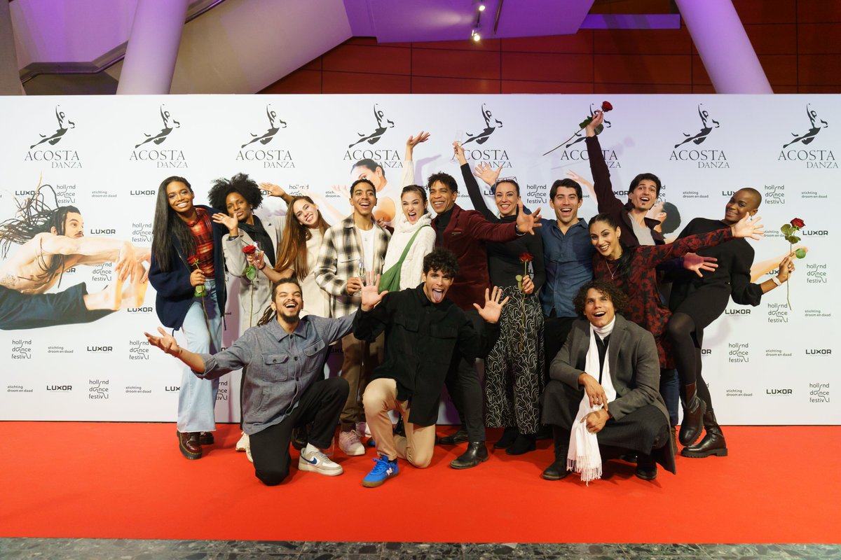 Woensdag ging Cuban Electico van Acosta Danza feestelijk in première in Luxor. Holland Dance Festival, Luxor Theater Rotterdam en Stichting Droom en Daad zetten opnieuw Rotterdam op de kaart als locatie voor internationale dansvoorstellingen. Lees meer: bitly.ws/A56R
