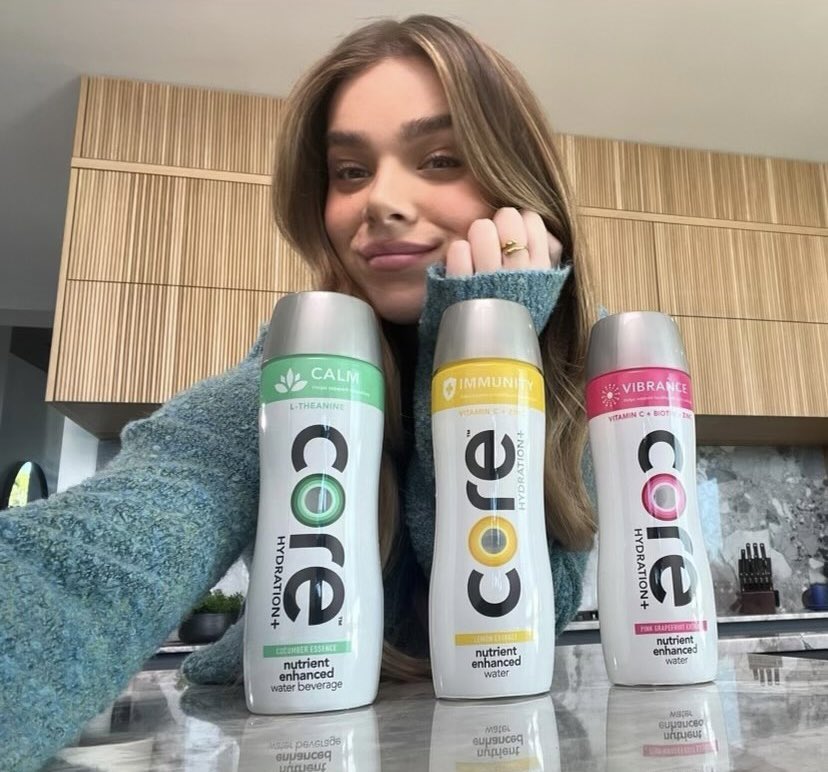 About_Hailee's tweet photo. Let's give it up to @COREdrinks today! Three new variants of flavor. ๐ฎ๐๐๐๐
I hope you wake up feeling exceptional. You are important, needed, and unique.
Good morning! to our Love's ๐@HaileeSteinfeld #SteinFam and #CoreFam ๐๐
#HaileeSteinfeldCore #HaileeSteinfeld https://t.co/FsrbffTjmB
