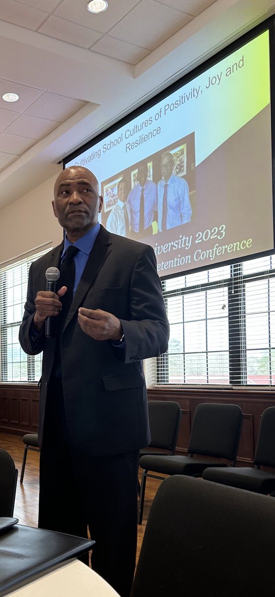 edpeasant's tweet image. Thankful to my friends from @McGrawHillK12 for bringing @Principal_EL to the 2nd Annual Teacher Recruitment and Retention Conference held at @WmCareyU this week! What a powerful message!! @WCU_ED @DufourKhanh #ChangeTheCulture #ChooseToStay