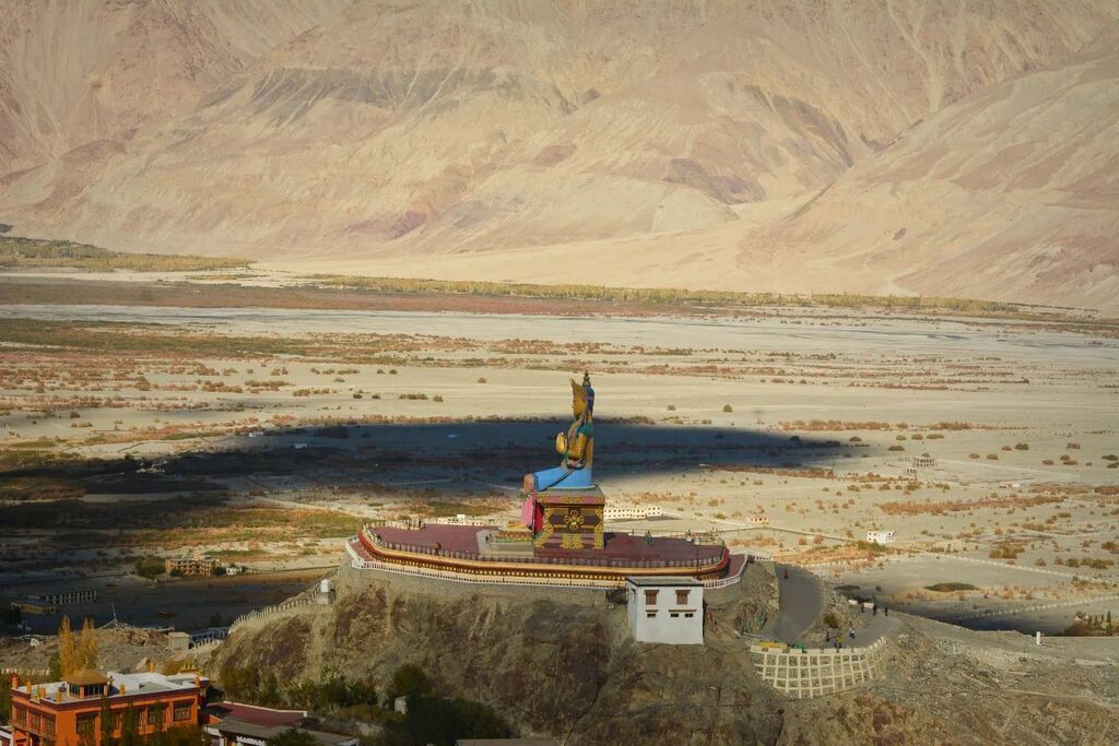 travelapetite's tweet photo. #diskitmonastery #mountainlover #mountains #nature #mountain #hiking #landscape #mountainlife #naturephotography #naturelover #wanderlust #trekking #mountainphotography #travelapetite #landscapephotography #naturelovers #photography #hikingadventures #tr… https://t.co/LBKzmrRkVM https://t.co/mRViNwHbZ1