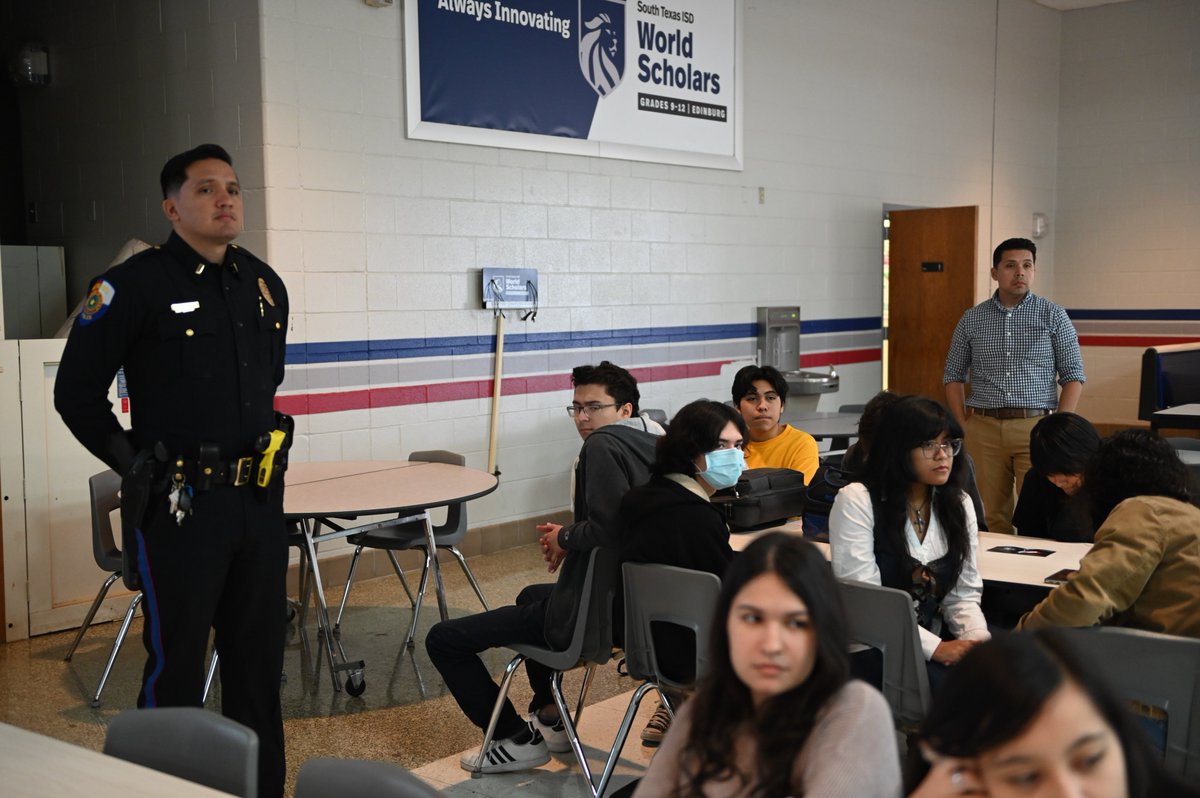 City of Edinburg on Twitter "Follow EdinburgPd on Twitter for all