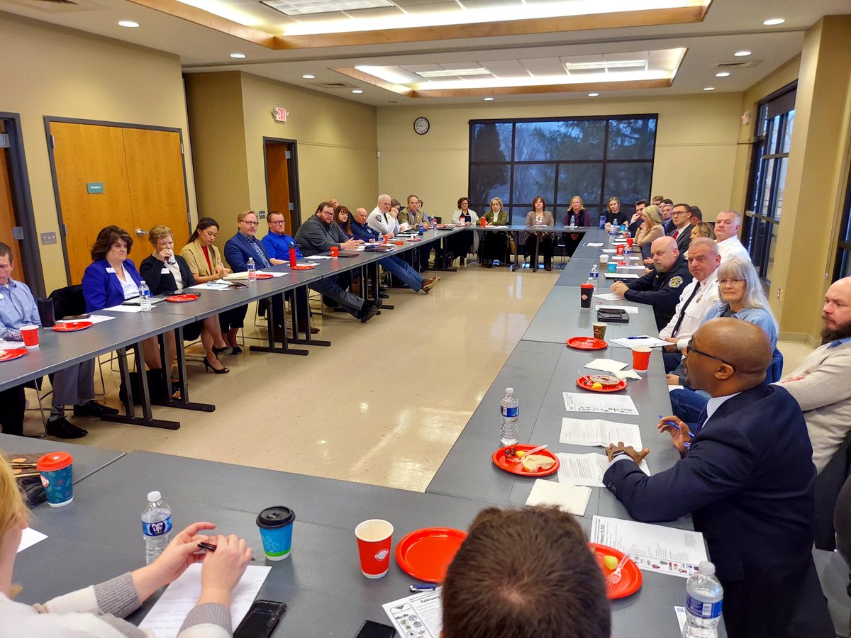 Rockwood School Dist on Twitter "RT RockwoodSupt Sharing a district