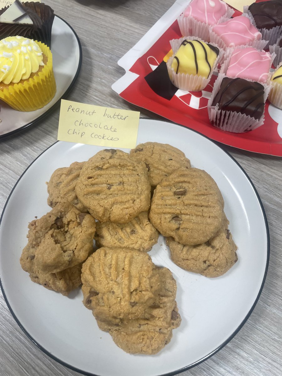 ☕️ This week we raised an amazing £60.35 for @HfTcharity with our #CuppaforCancerCare event! Well done to our bakers, buyers, and thank you to everyone who donated! 

#csr #CSRFriday #Charity