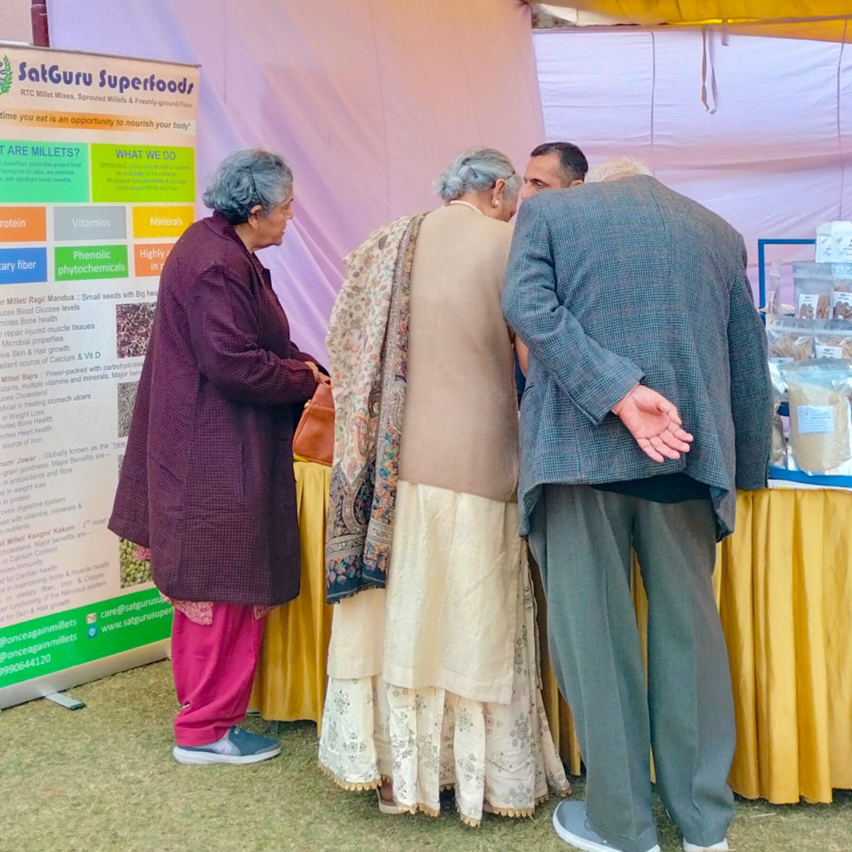 onceagainmillet's tweet photo. Glimpse of the Eat Right Mela organised by @fssaiindia
@Nayaatara_FN 
Loved the response of people towards our sprouted millet products @IYM2023
Check out the entire range at https://t.co/1nOurj5ZcZ

#YearOfMillets #IYM2023 #EatRight #OnceAgainMillets https://t.co/NFJRmKvHKg