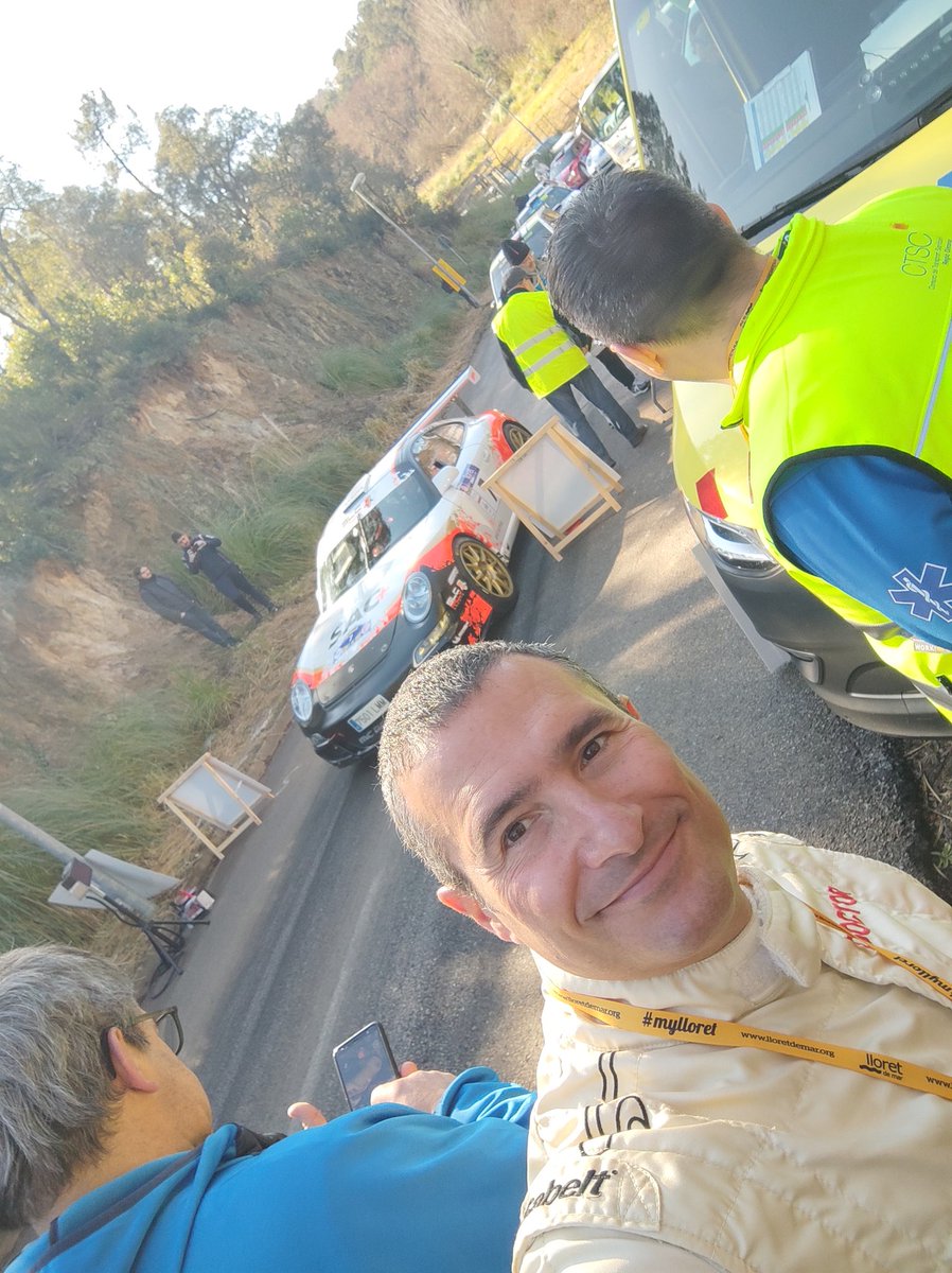 pedrolacacerola's tweet photo. Serveis Mèdics Operatius #Shakedown #RallyLloret #RallyLloret2023 @CTSCGirona @RallyLloret @SurhayenPernia https://t.co/xHQ1kUOFBq