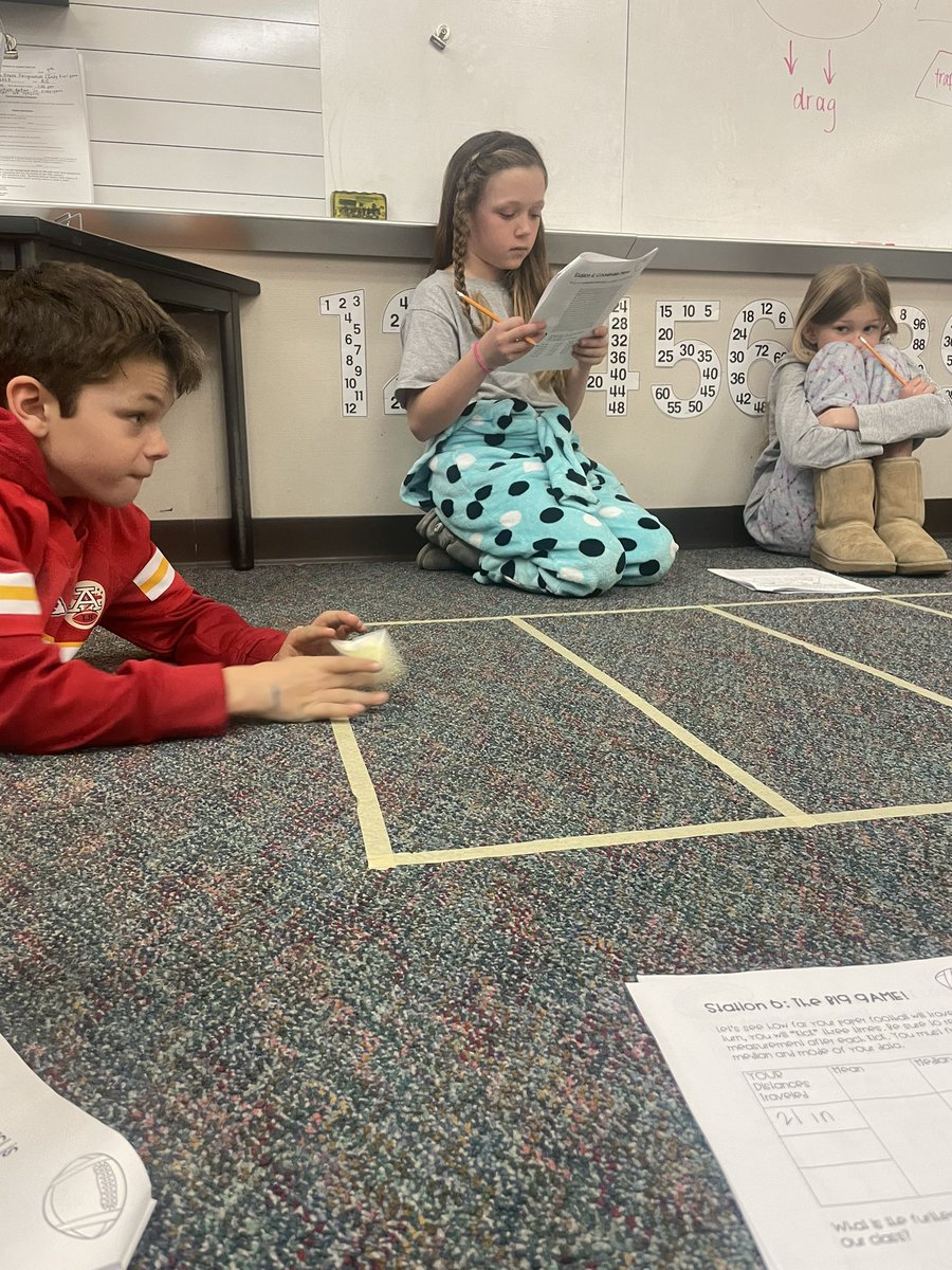 Renick_Class's tweet photo. Using our knowledge of geometry, angles and measurement to gear up for the Super Bowl. Great Super Bowl Friday in our class today! #tcemath https://t.co/CpthynA2oR