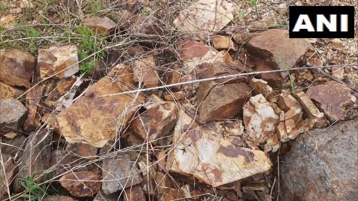 J&K | Huge Lithium deposits found in Salalkote, Reasi
DC Reasi says, “Geologica… J&K | Huge Lithium deposits found in Salalkote, Reasi
DC Reasi says, “Geologica…