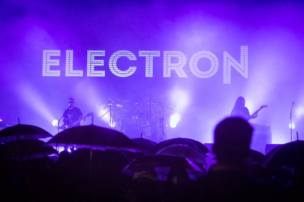 electron_band_'s tweet photo. Who wants to see Electron live? 🤘
We have plenty of exciting news coming soon 👀
Stay tuned and stay metal 👊
#londonmetal #metalmusic #musiclover #metalhead https://t.co/FH2XDFlXxM