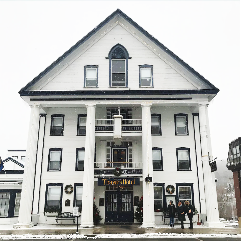ThayersInn's tweet image. Stay at Thayers Inn. 💙 Enjoy old world charm mixed with modern amenities for a truly unique lodging experience.

👉  thayersinn.com