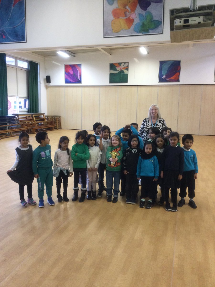 BJ_Year1's tweet photo. @BJ_Year1 #SuluClass have had a disco to celebrate their incredible attendance this term #attendanceaward Dancing makes us feel great! #childrensmentalhealthweek https://t.co/e3kUguCK1F