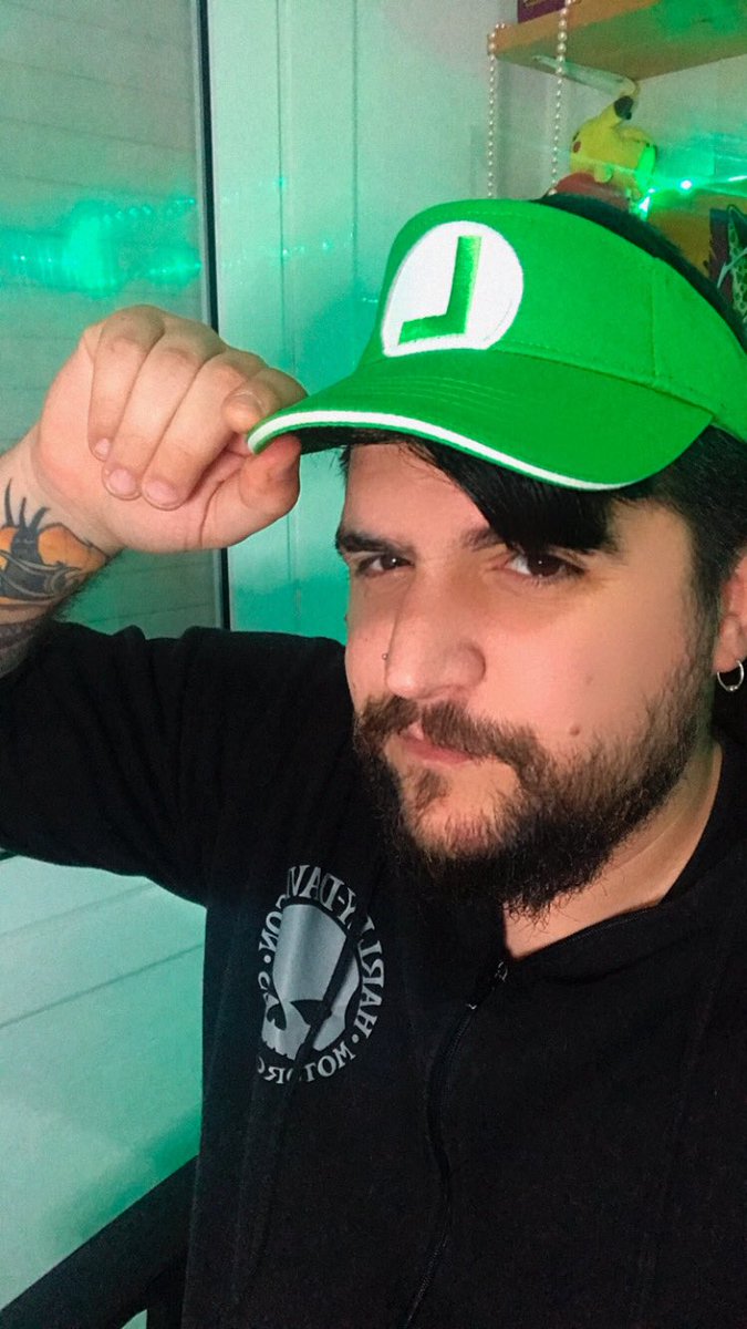 Cripysaurus's tweet photo. #teamluigi #marioverde
https://t.co/gcnH3Tjfas
TORENO DE MARIO KART https://t.co/31jmNvyJpb