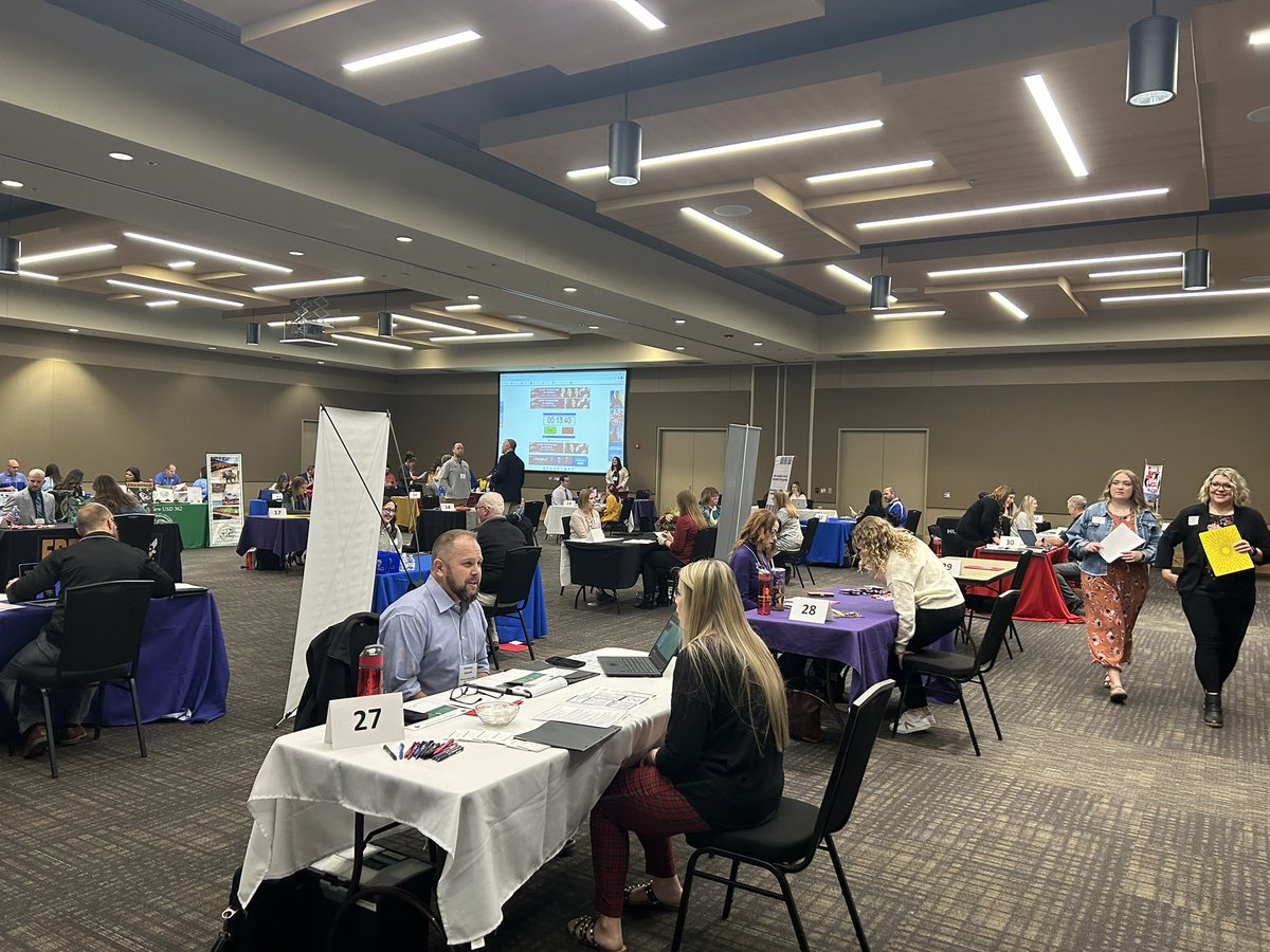 DrmartinPSU's tweet image. We are underway at the PSU/Leadership Academy Mock Interview Day! #GBLeaders #PSGTFC