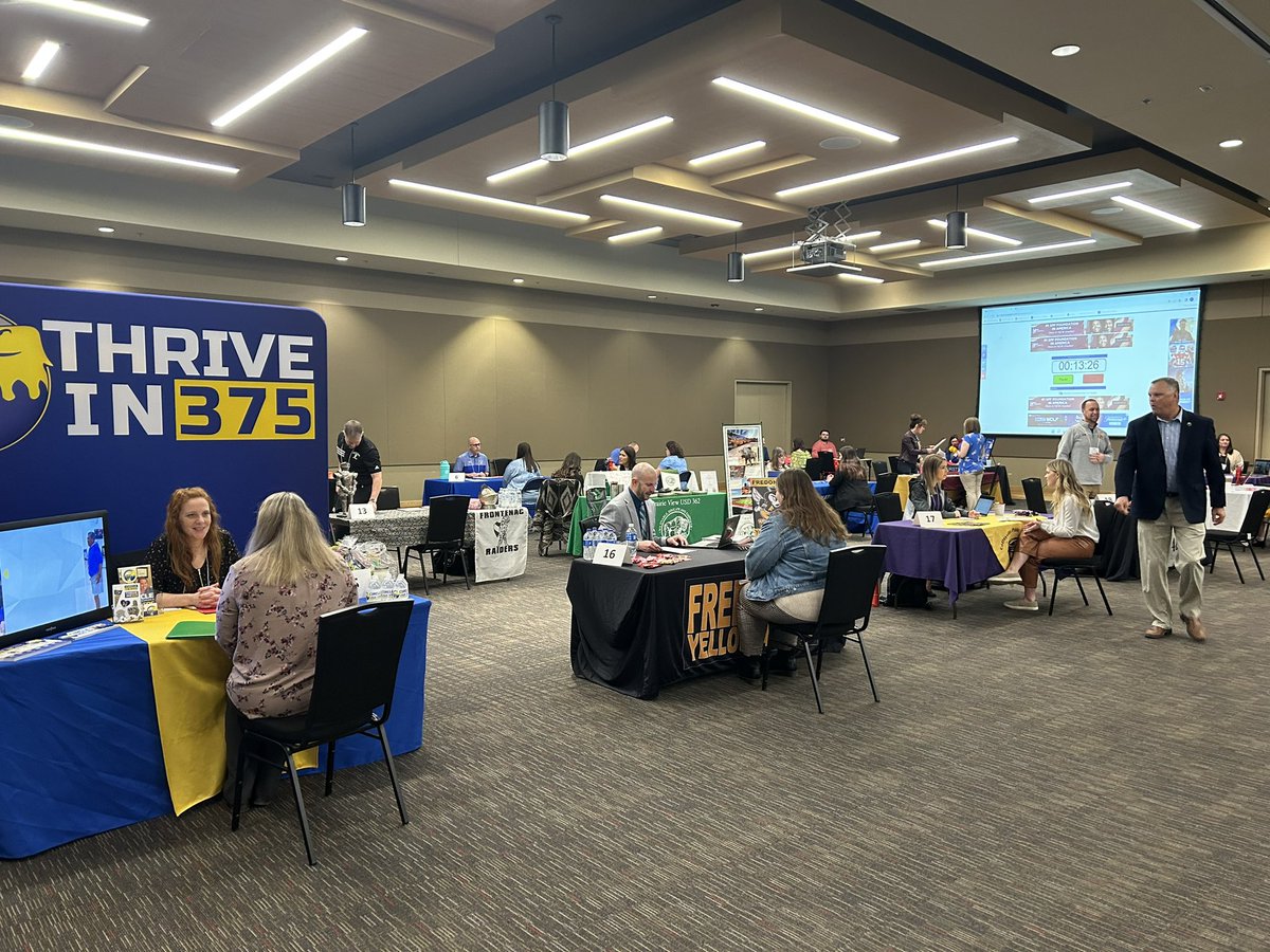 DrmartinPSU's tweet image. We are underway at the PSU/Leadership Academy Mock Interview Day! #GBLeaders #PSGTFC