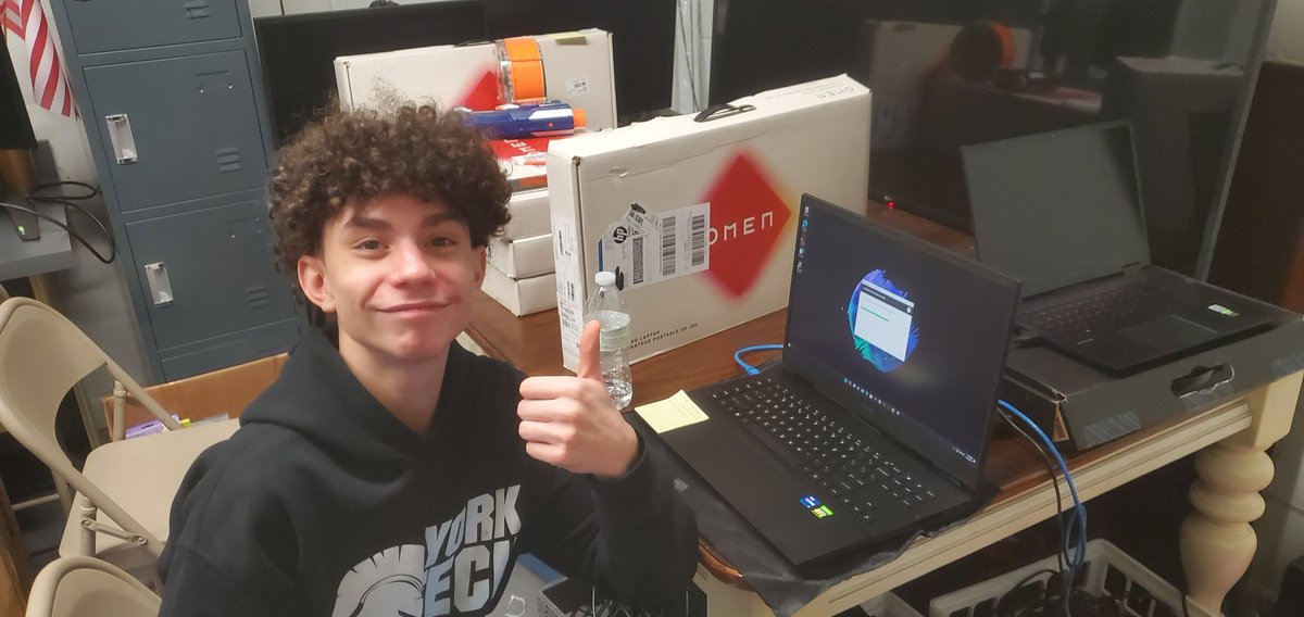 beast_push's tweet photo. Yesterday, our Youth Leadership Team leveled up! Thanks to @OMENbyHP, each one of our youth leaders received their gaming laptop! These laptops will be used for meetings, gaming, content creation, event planning, and also another way to stay connected. It's time to #gobeastmode! https://t.co/nVGg7bykW6