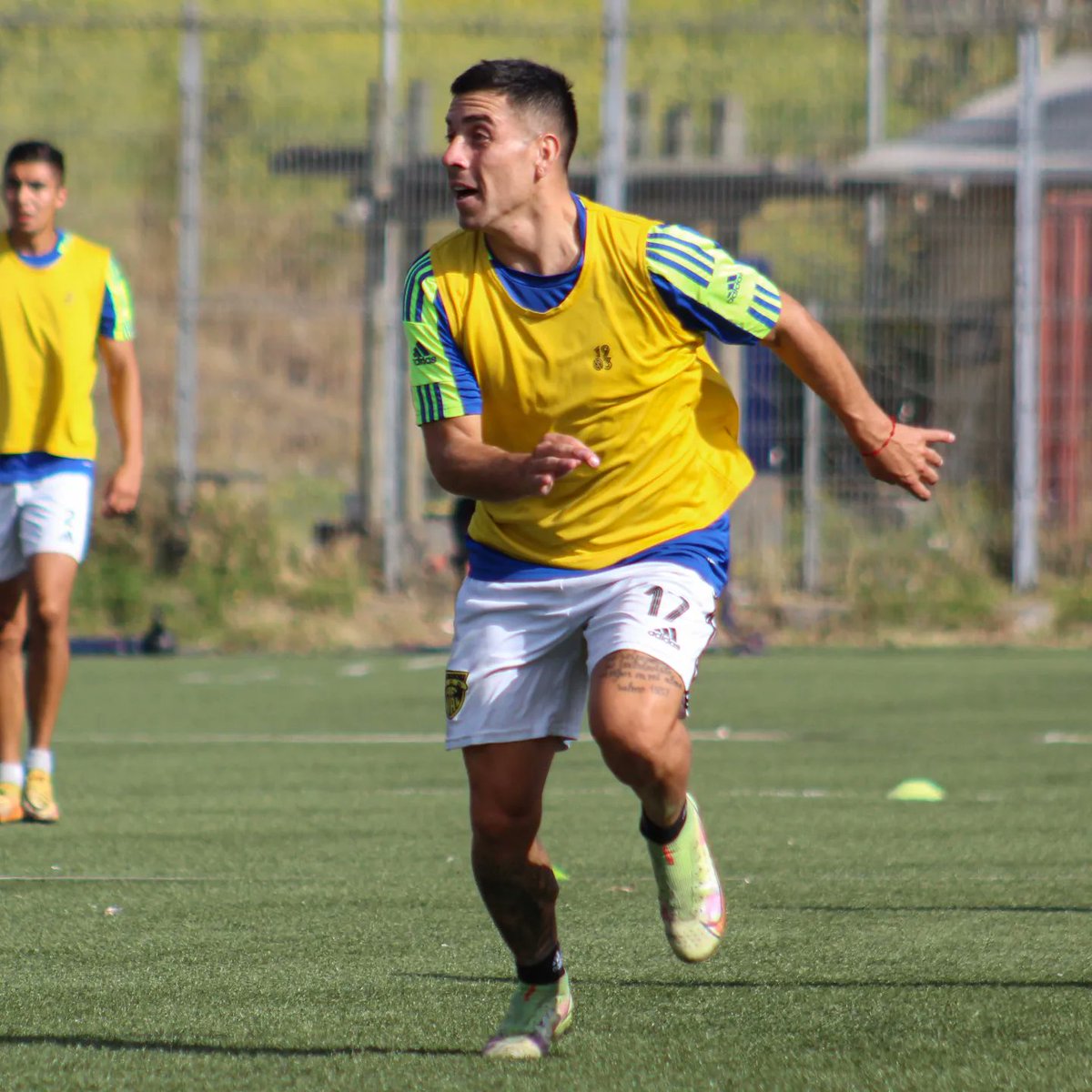 ¡Vamos con todo! 💪💛🖤

#SomosHistoria 🚂