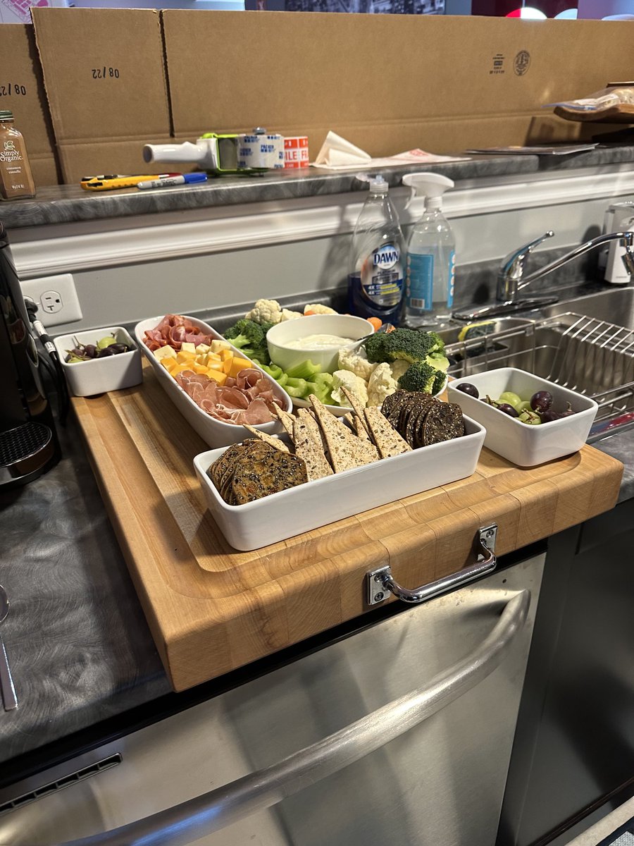alphaonestaging's tweet photo. Yesterday's drive in the rain and fog was well worth the arrival.❤️ Look at the spread my clients had waiting for me!❤️❤️ https://t.co/jyV4wjHH4g