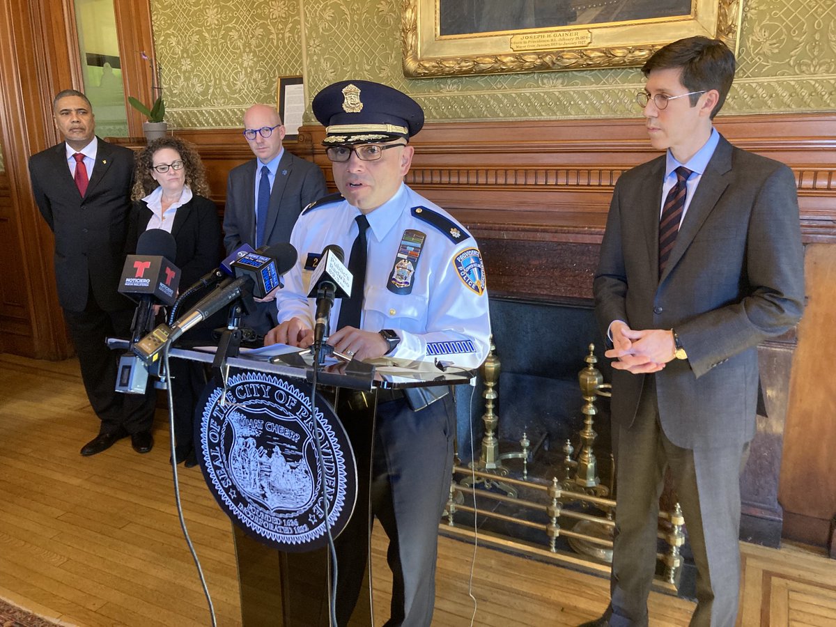 IanDon's tweet photo. Oscar Perez, the newly named police chief in Providence, says he’s humbled by the selection. He’s the first person of color to be named chief https://t.co/hpshVfTCpP