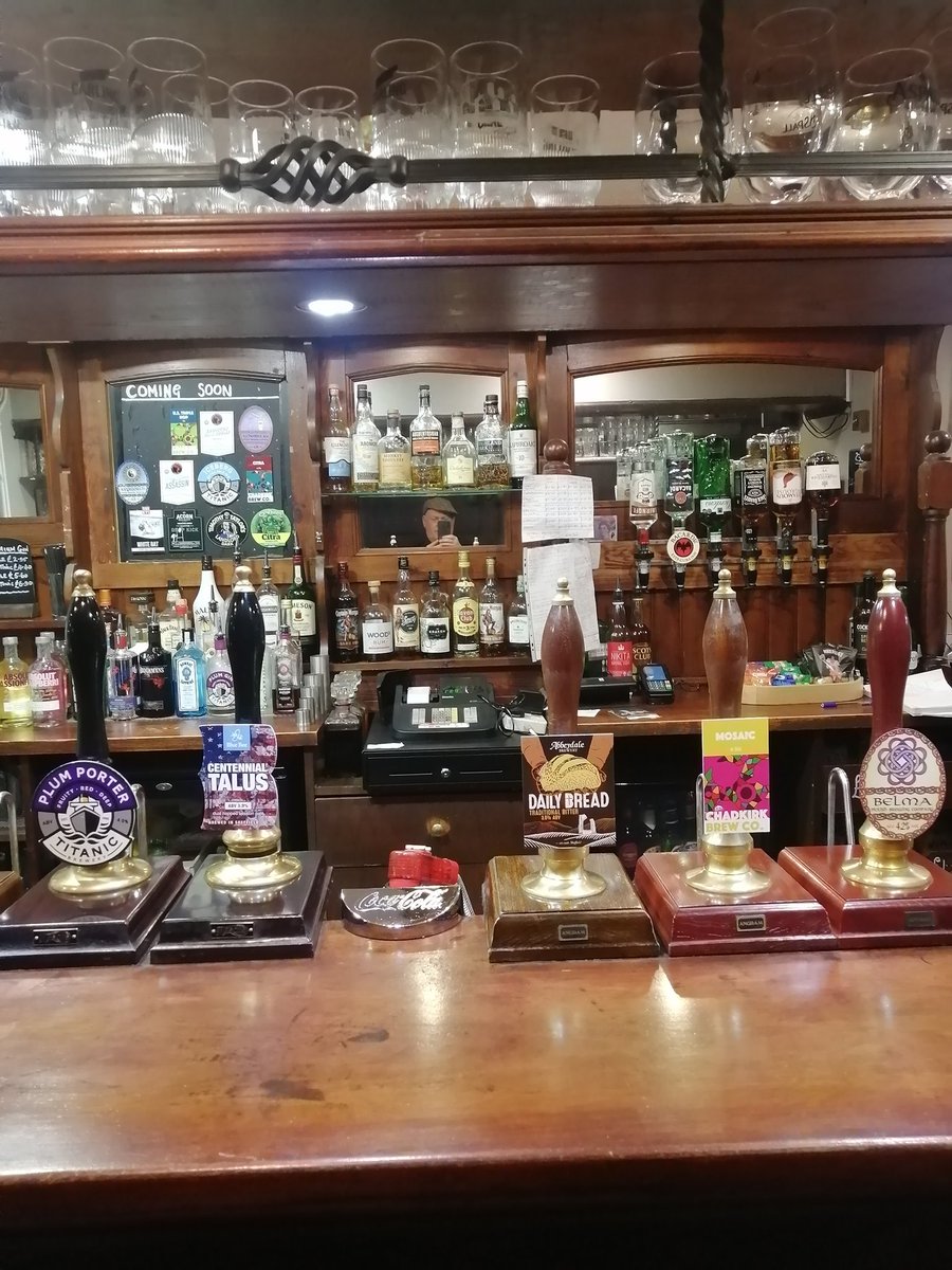 TheStarGlossop tweet media