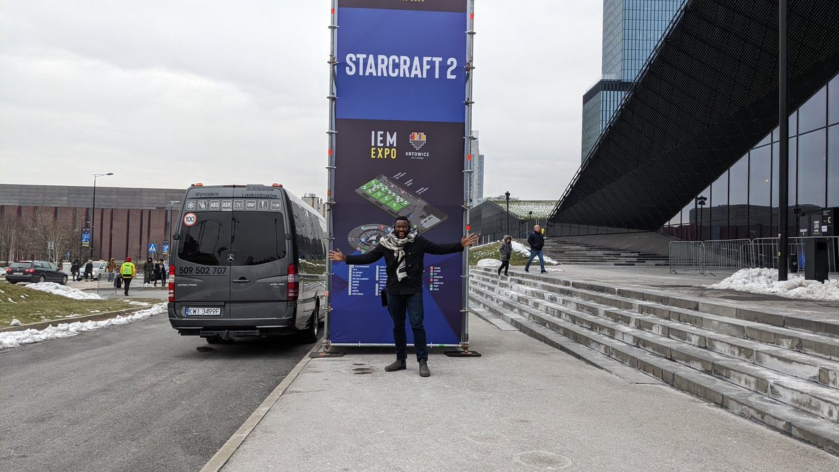 ESChamp's tweet image. #iemkatowice we in this #sc2