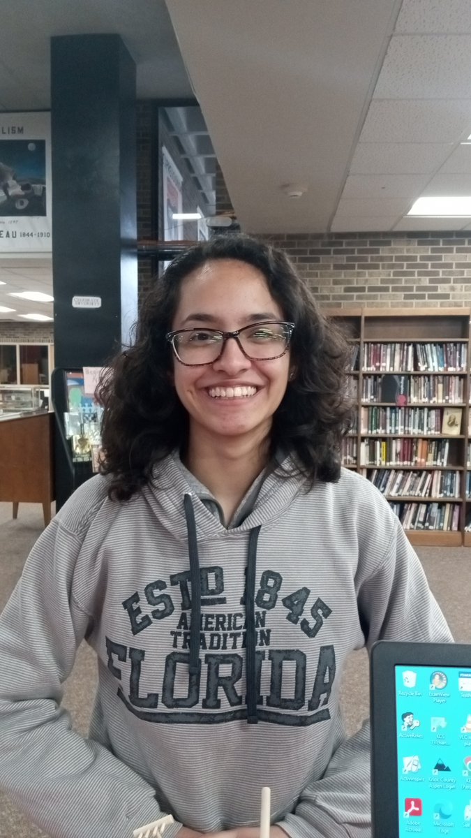 KnoxCHSLibrary tweet media