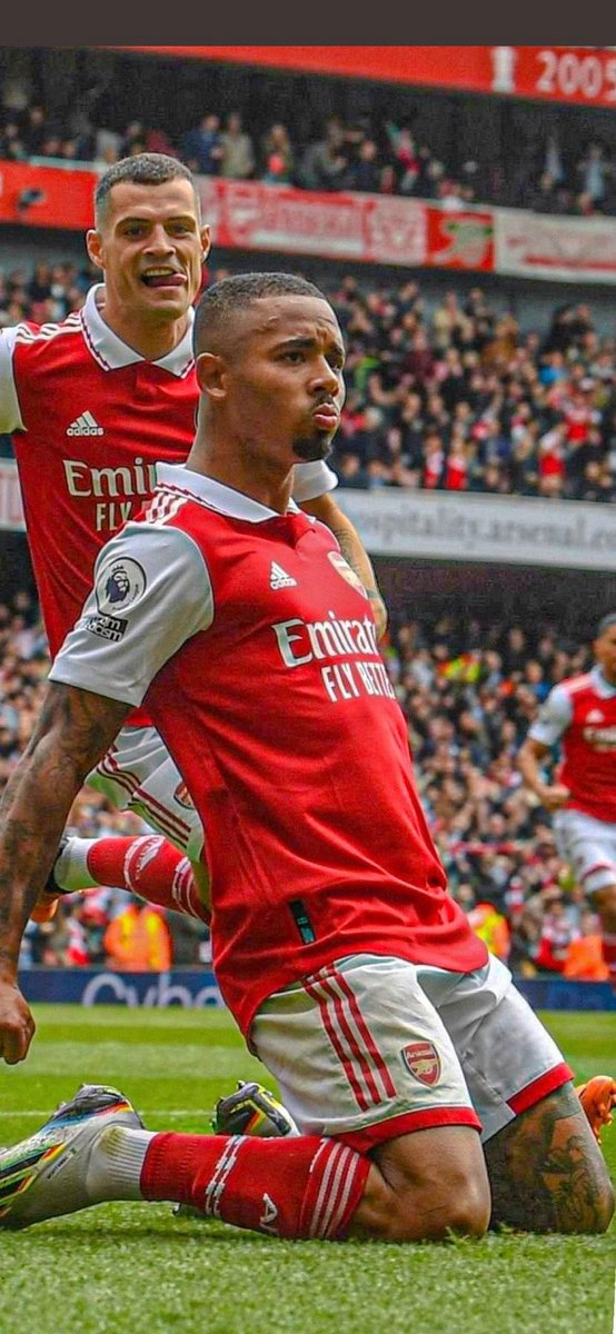 Asapmediaa's tweet photo. 🚨I'm following everyone who likes my tweet and retweet,come on  gunners
Let's know one another
#Arsenal#Forever 🔌🔌🔌 📢📢 https://t.co/SLCDUdNF9d