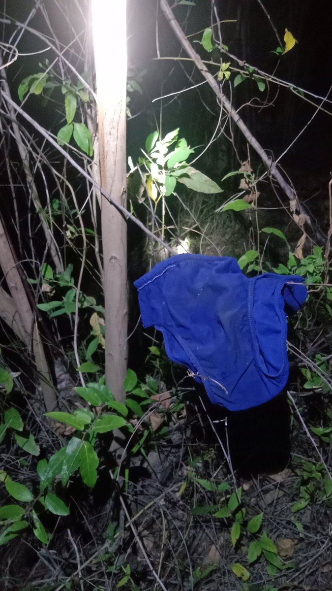 ของผู้ได๋น้อมาทิ้งอยู่สวนข่อยเบิ่งๆแล้วบ่แม่นของวัยรุ่นแท้ๆต้องเป็นของผู้เฒ่า