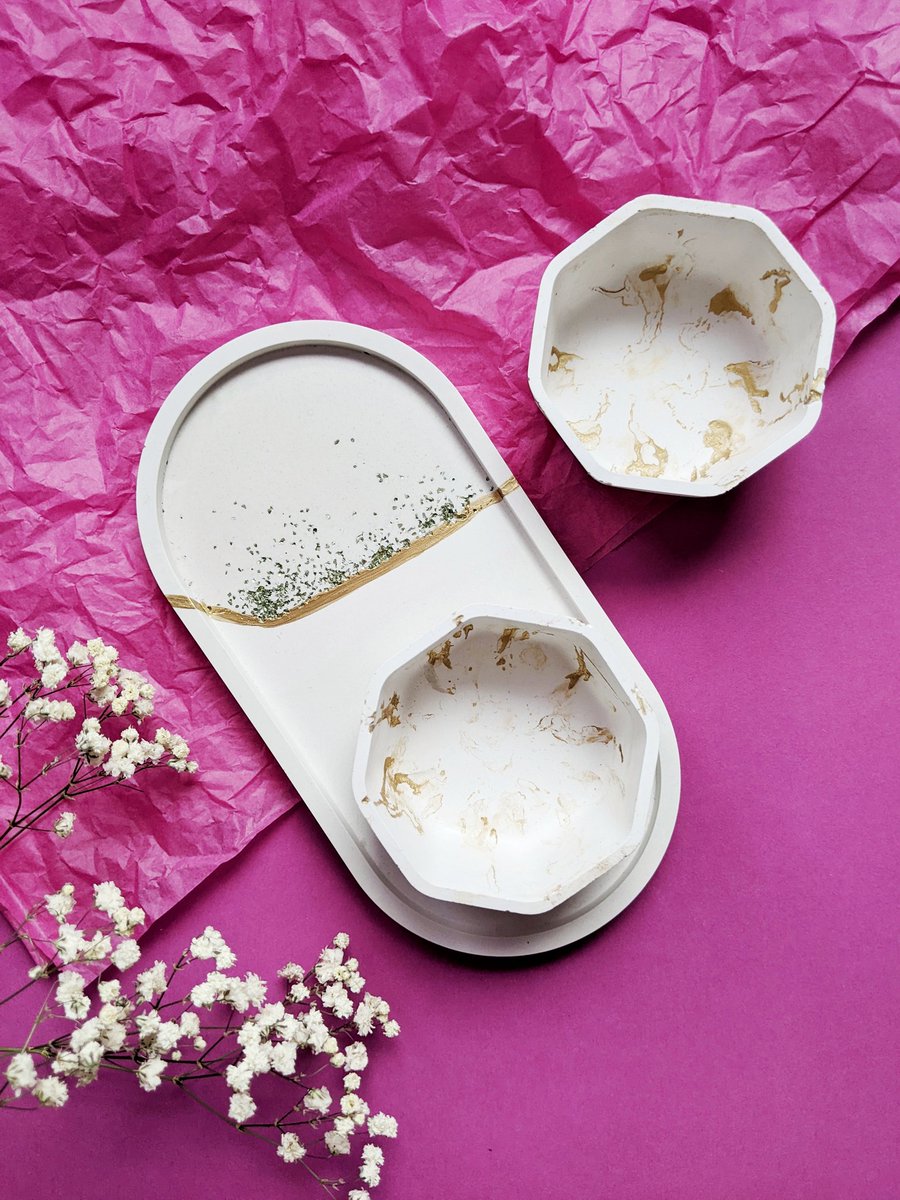 _HornedRabbit_'s tweet photo. ✨💗✨💗✨
#handmade #aesthetic #beauty #gypsum #hornedrabbitshop #decordesign #decor #homedecor   #style #interiorstyle https://t.co/WZUfoj0IaY
