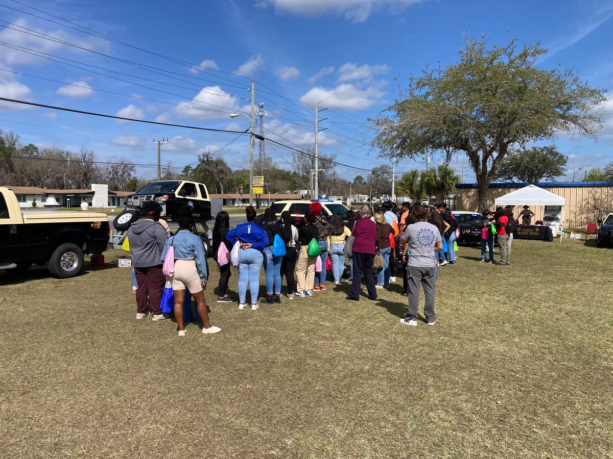FHPGainesville's tweet photo. Bradford County-Thanks to the North East Florida Educational Consortium Admin Staff for the invite to your Career & College Fair Event. Hopefully we helped the attendees set new goals-- especially if some strive to be future drivers of a Black & Tan. #BeATrooper.com https://t.co/9Me7oFNsEa