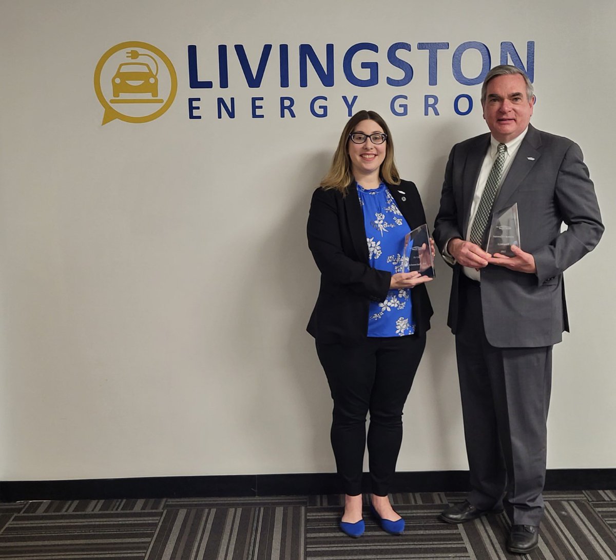 We are proud to announce the City of Schenectady has been selected as the Electric Vehicle Association’s EV City of the Year for 2022!⚡️🚗 #DriveElectricCity 

Check out the link to read more:
bit.ly/3Imd0N3