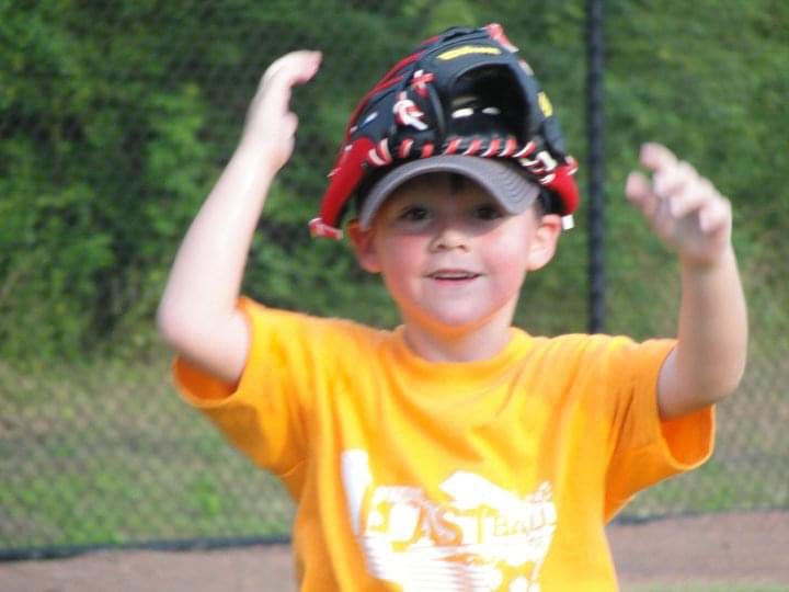 CannonGraham7's tweet photo. Committed! The glory goes to God! Thankful for my family, coaches, and everyone else that has helped this little kids dream come true! @PRCC_Baseball @PRCCAthletics @WLBaseball50 @PBR_Mississippi @dbgraphix_ @slater_12 @coachavie https://t.co/I1KojMUD7N