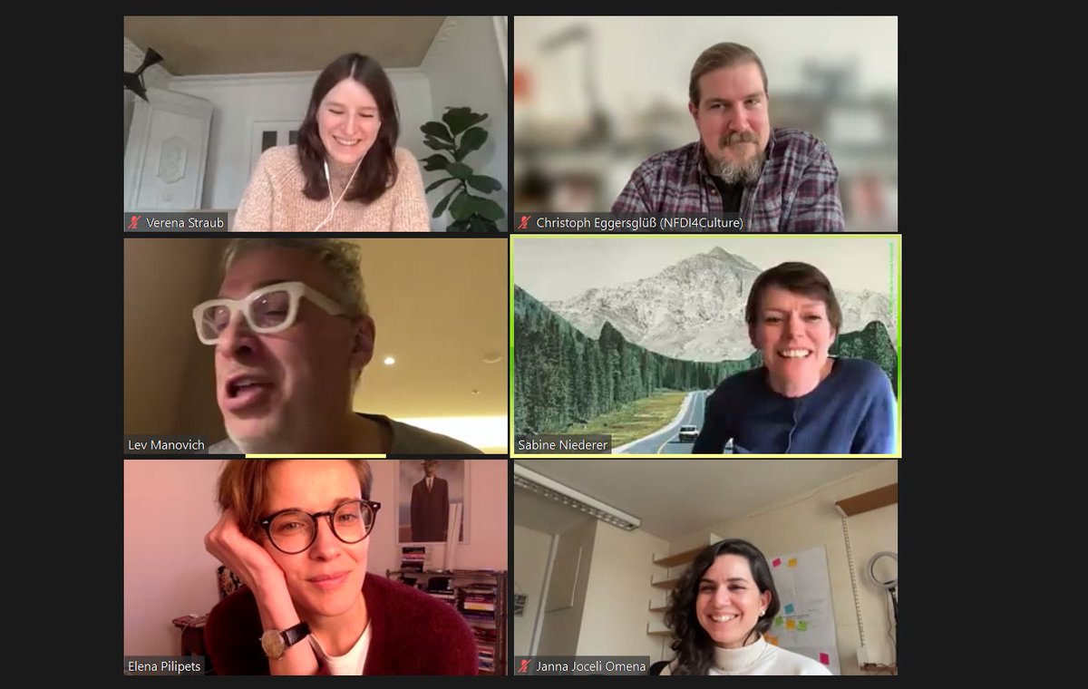 One of the many beautiful and inspiring moments of today's workshop on research methods in social media. Thank you very much to all speakers, thank you to and the many many participants today! <a href="/nfdi4culture/">@nfdi4culture@nfdi.social</a> @GSW_TUDresden <a href="/dfg_public/">DFG public | @dfg_public@wisskomm.social</a>