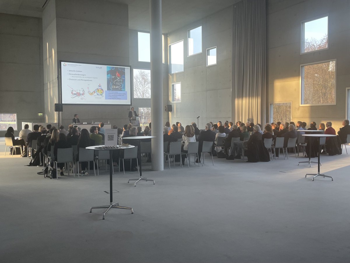 Tienush Rassaf (@trassafmd) on Twitter photo Essener-herztagung.de
#EHGT2023
#MarkusKamler spricht über Herzunterstützungssysteme und über die kombinierte Herz-Leber-TX von gestern an unserem Zentrum…
<a href="/unidue/">Uni Duisburg-Essen @unidue.bsky.social</a> <a href="/UniklinikEssen/">Uniklinikum Essen</a> <a href="/YoungDgk/">Young DGK</a> Essener-herztagung.de
#EHGT2023
#MarkusKamler spricht über Herzunterstützungssysteme und über die kombinierte Herz-Leber-TX von gestern an unserem Zentrum…
<a href="/unidue/">Uni Duisburg-Essen @unidue.bsky.social</a> <a href="/UniklinikEssen/">Uniklinikum Essen</a> <a href="/YoungDgk/">Young DGK</a>