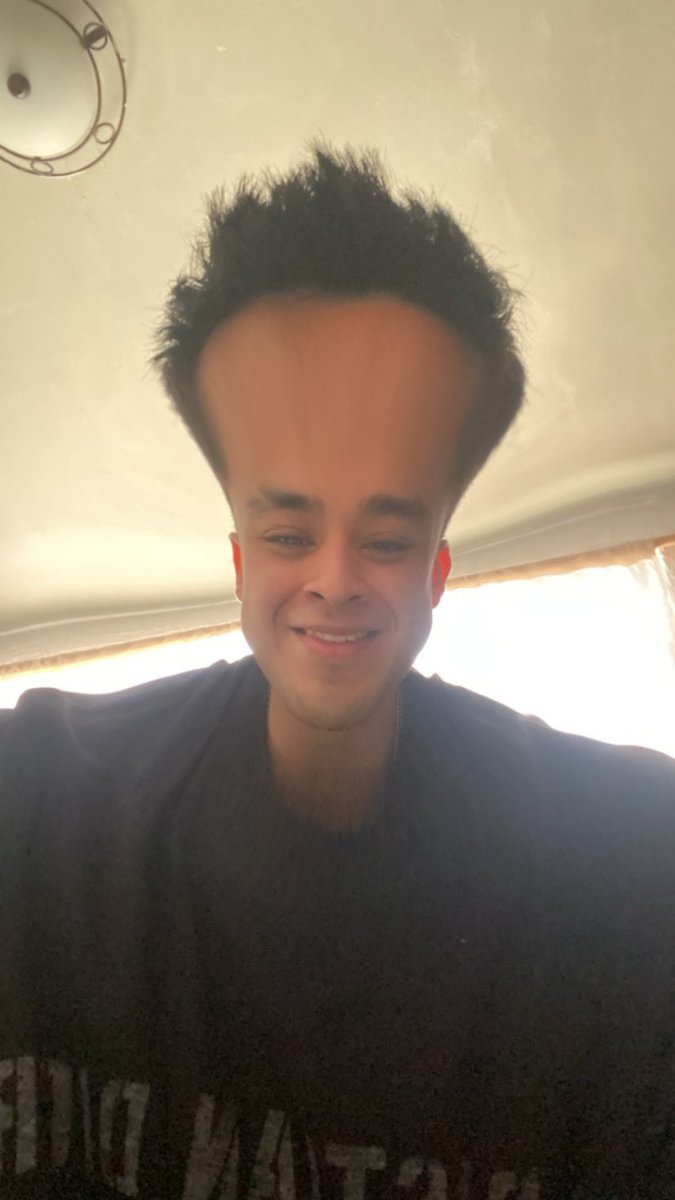 Carlitos Bonito 💓 tweet media