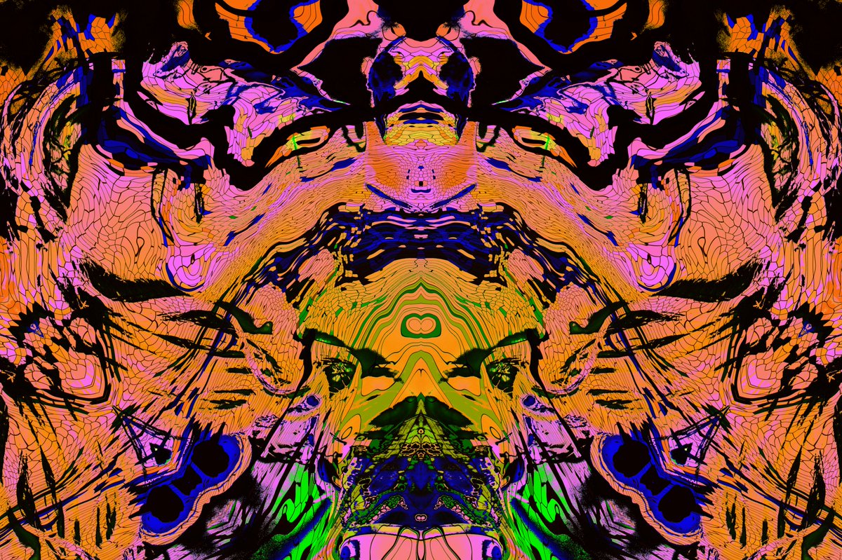 RaPo_st's tweet photo. what do you think? 
reply with the first thing you see ?
#fun #art #Artists 😀😀😀😃😃 https://t.co/dsg6RhCW6x