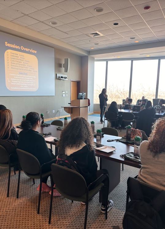 School counselors and students from @pvdschools, @SmithfieldSchls, @PSDRI_Schools, @CFSchoolsRI, @HighlanderChart & Woonsocket participated in a training today. Ambassadors will promote the ILP process through outreach campaigns, seeking direct student & family feedback. #RISCW23