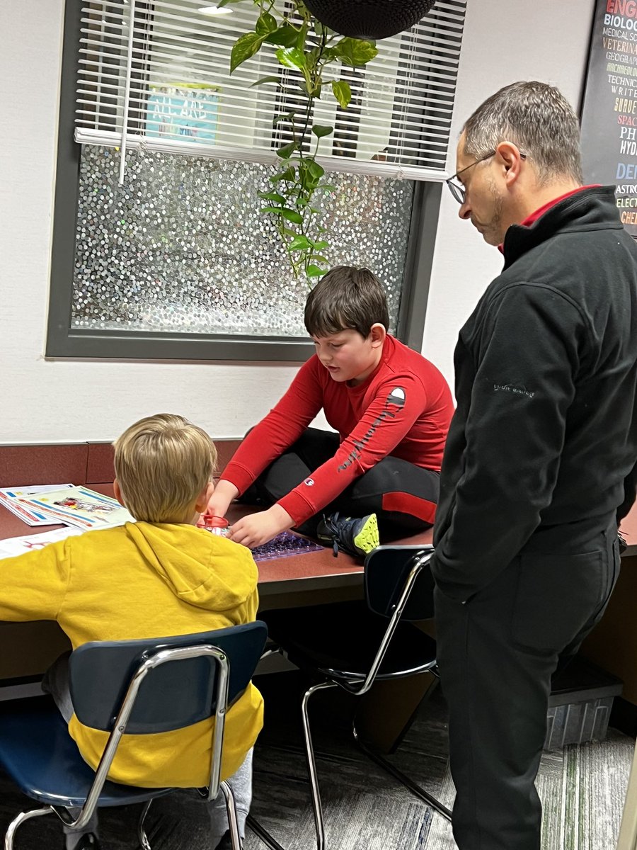 Thank you Mr. Lopez, from Summers Heating and Cooling for visiting our third  graders today. They enjoyed showing of their knowledge of circuits on the Snap Circuits. Thank you for the grant donation. <a href="/CarmelEdFdn/">Carmel Education Foundation</a> <a href="/ForestDaleElem/">Forest Dale Elem</a> <a href="/myccs/">Carmel Clay Schools</a>