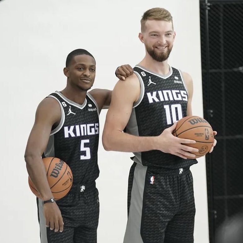 alexkramers's tweet photo. It took longer than it should have, but it’s now official: Domantas Sabonis and De’Aaron Fox are both NBA All-Stars.

The Kings are represented by two All-Stars for the first time since Peja Stojakovic and Brad Miller in 2004. https://t.co/fDCvJxmHIA
